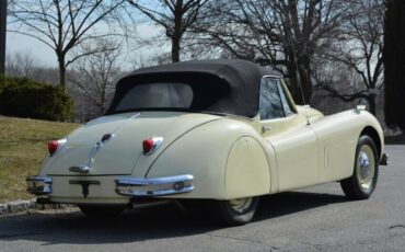 Jaguar-XK-Cabriolet-1957-4