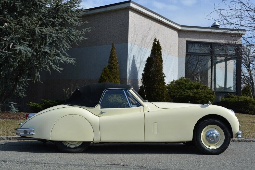 Jaguar-XK-Cabriolet-1957-6