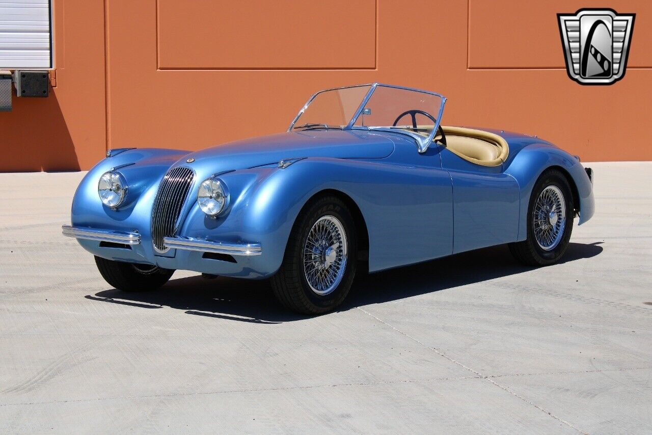 Jaguar-XK-Coupe-1951-2