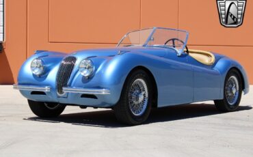 Jaguar-XK-Coupe-1951-3