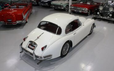 Jaguar-XK-Coupe-1960-8