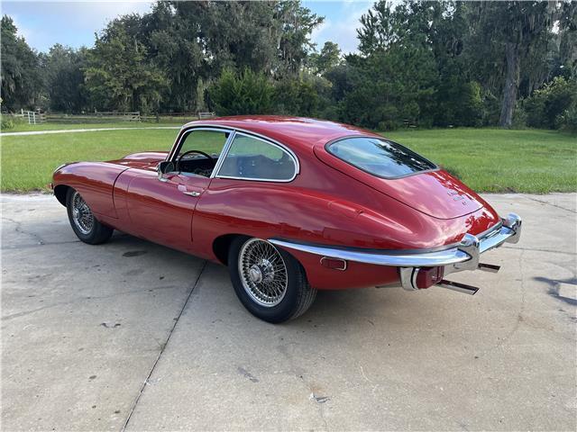 Jaguar-XK-Coupe-1969-5