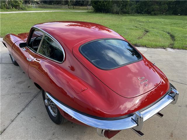 Jaguar-XK-Coupe-1969-8