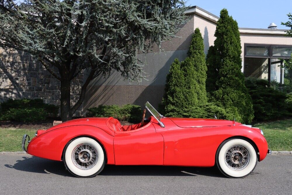 Jaguar-XK120-Roadster-1952-2