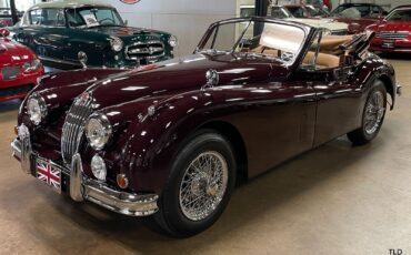 Jaguar-XK140-SE-DHC-1957-2