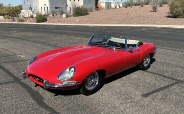 Jaguar-XKE-E-Type-Cabriolet-1962-2