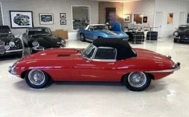 Jaguar-XKE-E-Type-Cabriolet-1962-27