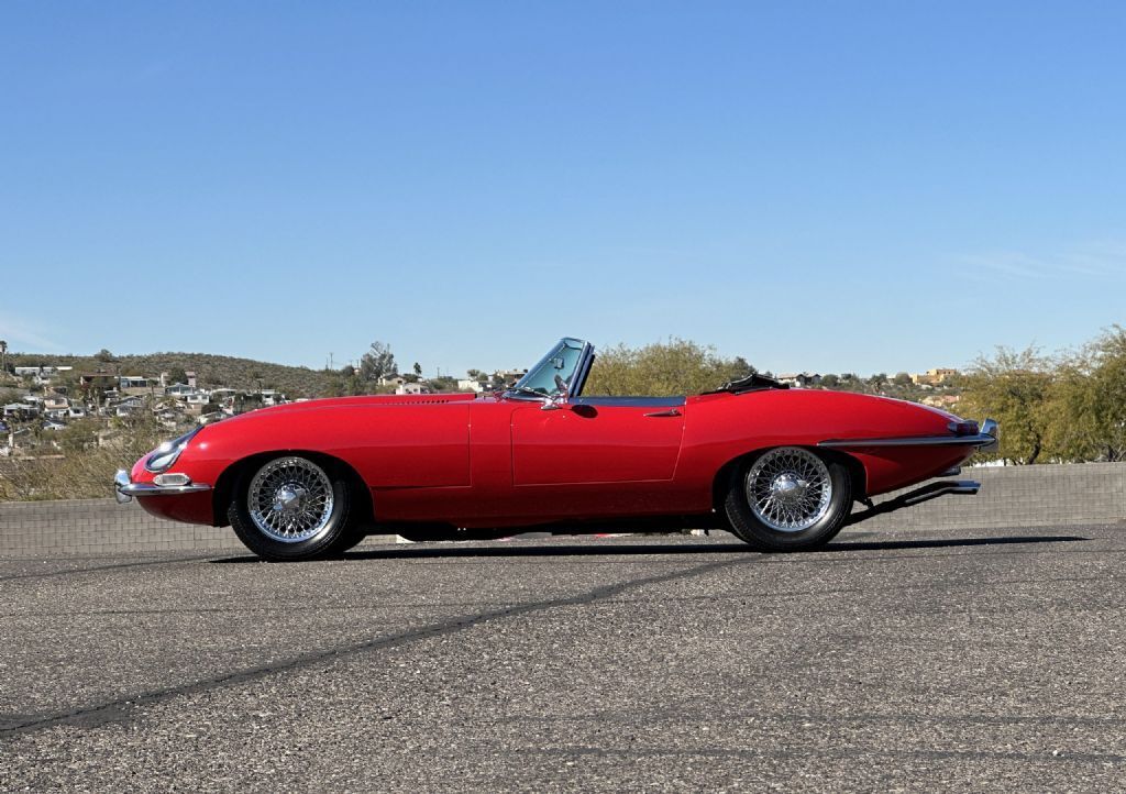 Jaguar-XKE-E-Type-Cabriolet-1962-3