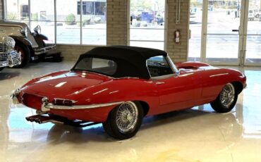 Jaguar-XKE-E-Type-Cabriolet-1962-36