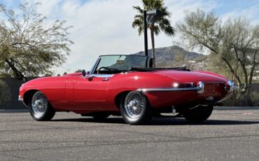 Jaguar-XKE-E-Type-Cabriolet-1962-5