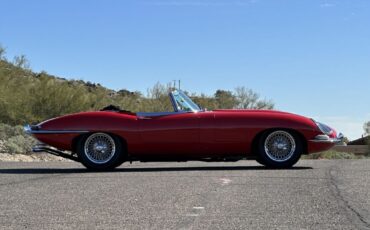 Jaguar-XKE-E-Type-Cabriolet-1962-8