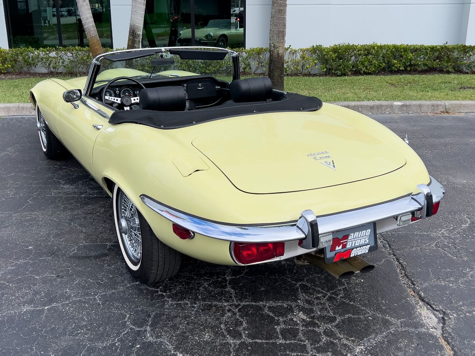 Jaguar-XKE-Roadster-1973-35