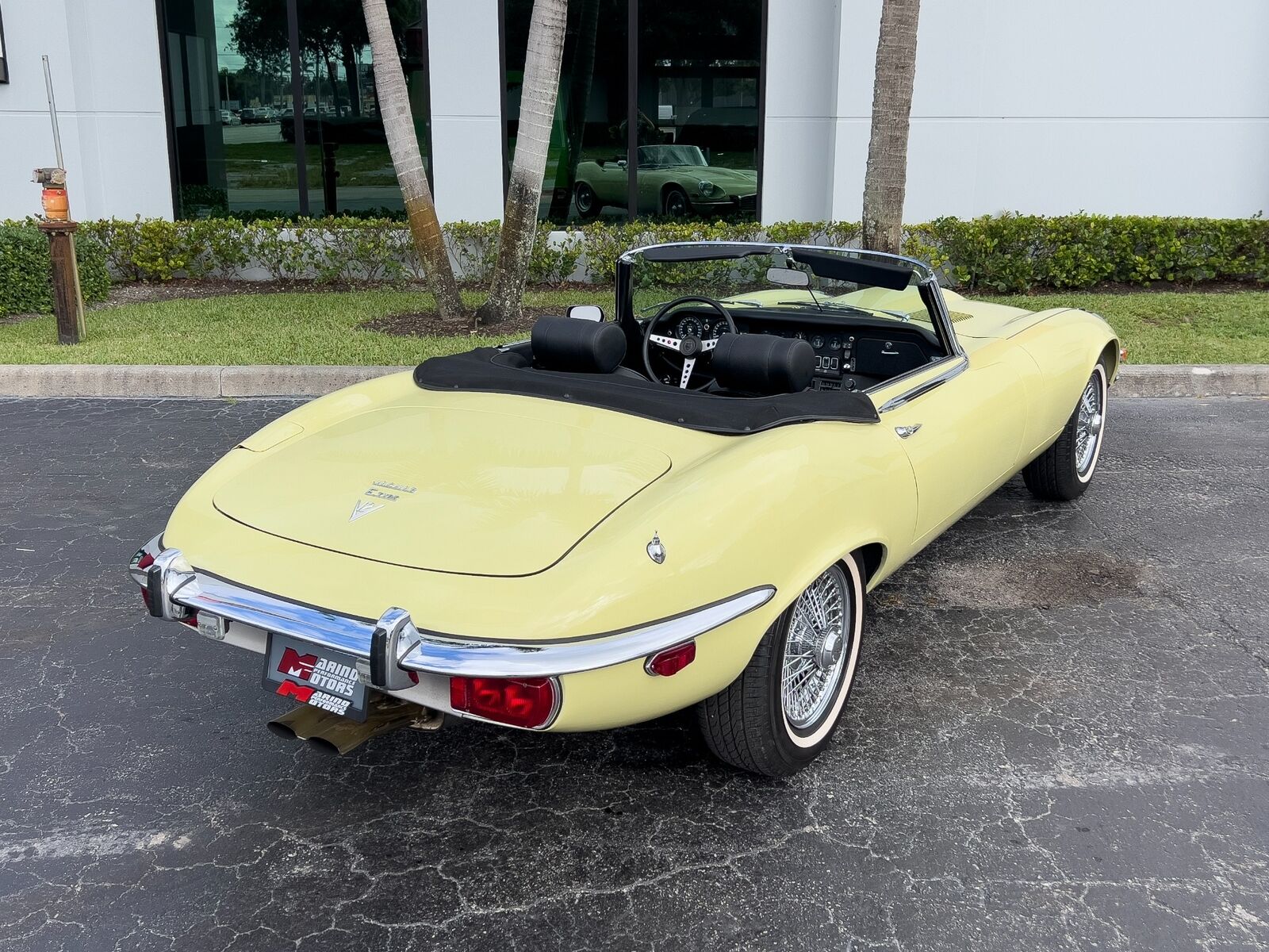 Jaguar-XKE-Roadster-1973-7