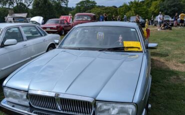 Jaguar-Xj6-vanden-plas-1990