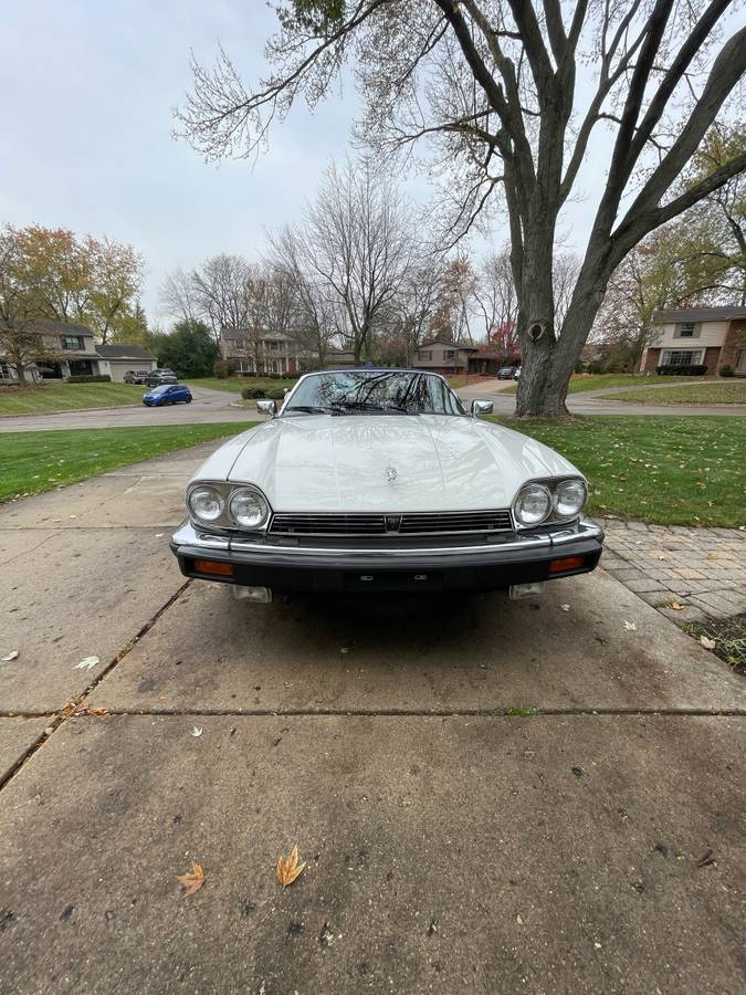 Jaguar-Xjs-1990-2