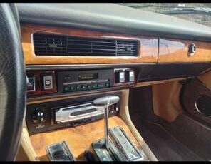 Jaguar-Xjs-1990-6