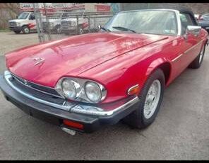 Jaguar-Xjs-1990-9