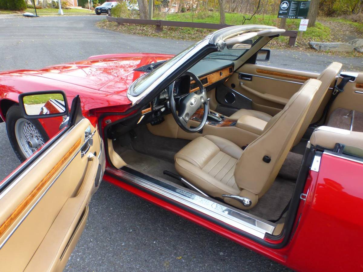 Jaguar-Xjs-convertible-1989-4