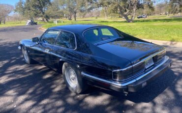 Jaguar-Xjs-coupe-1993-2