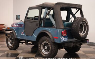 Jeep-CJ-1976-11