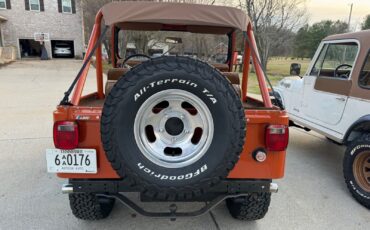 Jeep-CJ-1976-5