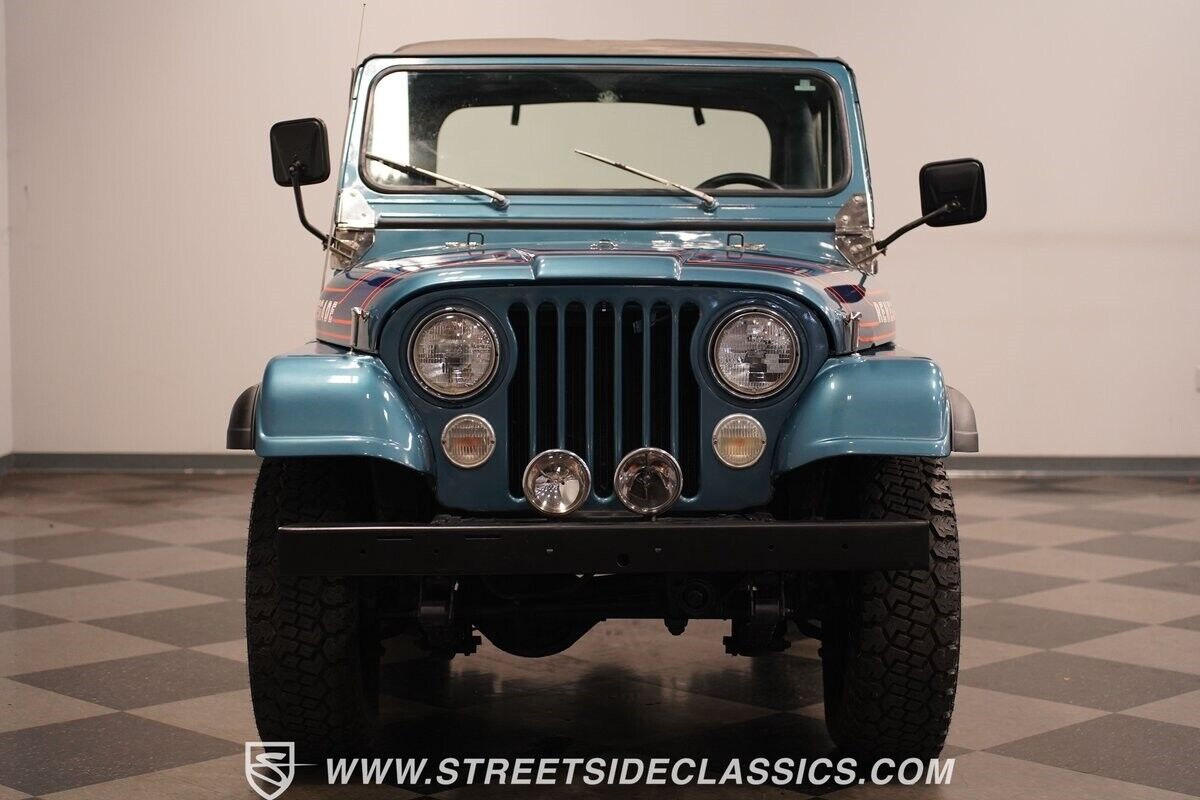 Jeep-CJ-1976-5