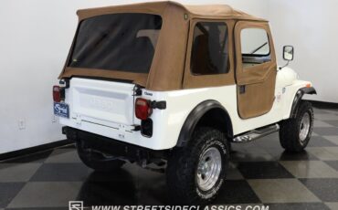 Jeep-CJ-1977-10