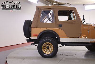 Jeep-CJ-1978-8