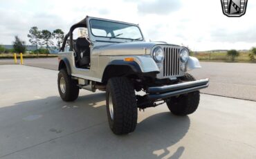 Jeep-CJ-1978-9