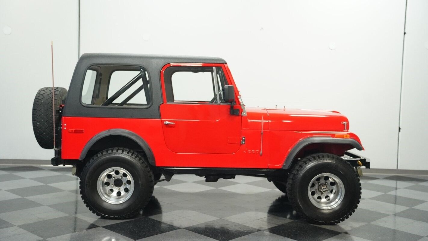 Jeep-CJ-1980-11