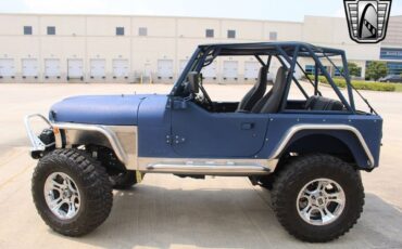 Jeep-CJ-1980-29