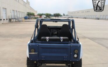 Jeep-CJ-1980-32