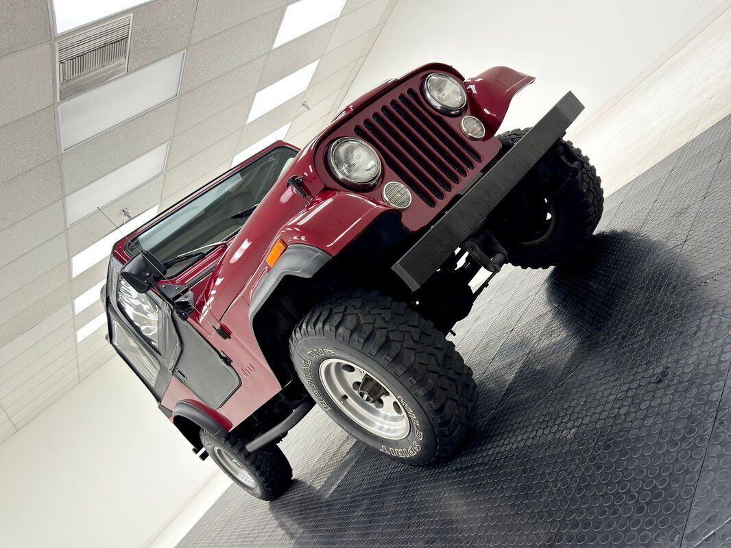 Jeep-CJ-1980-6