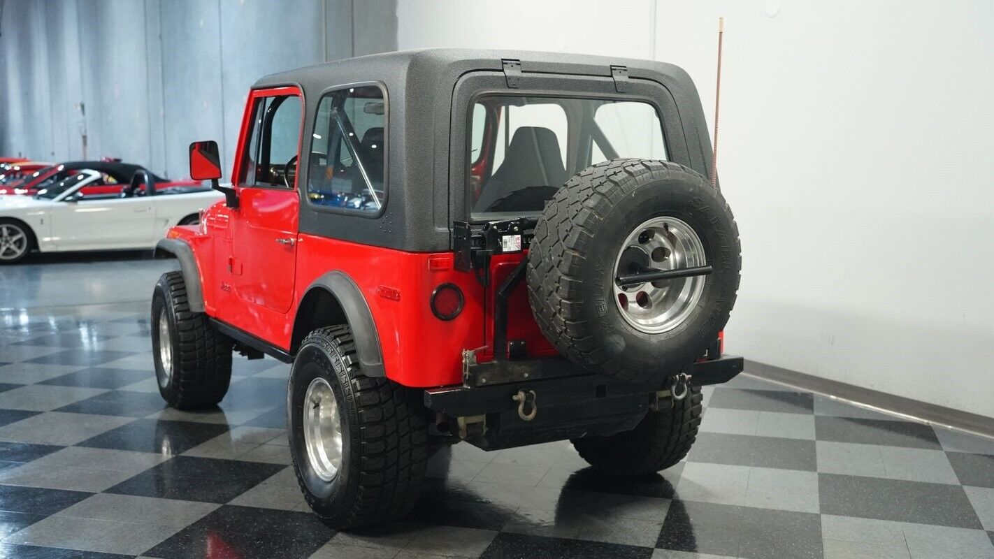 Jeep-CJ-1980-7