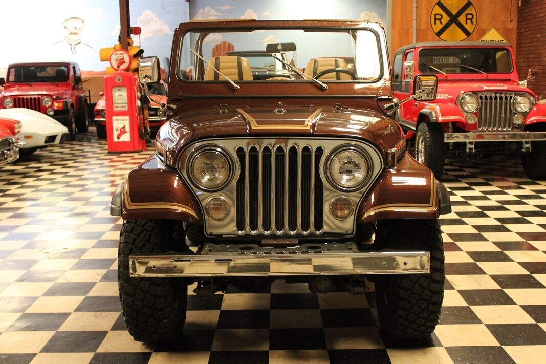 Jeep-CJ-1980-8