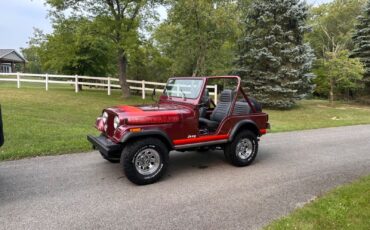 Jeep-CJ-1982-1