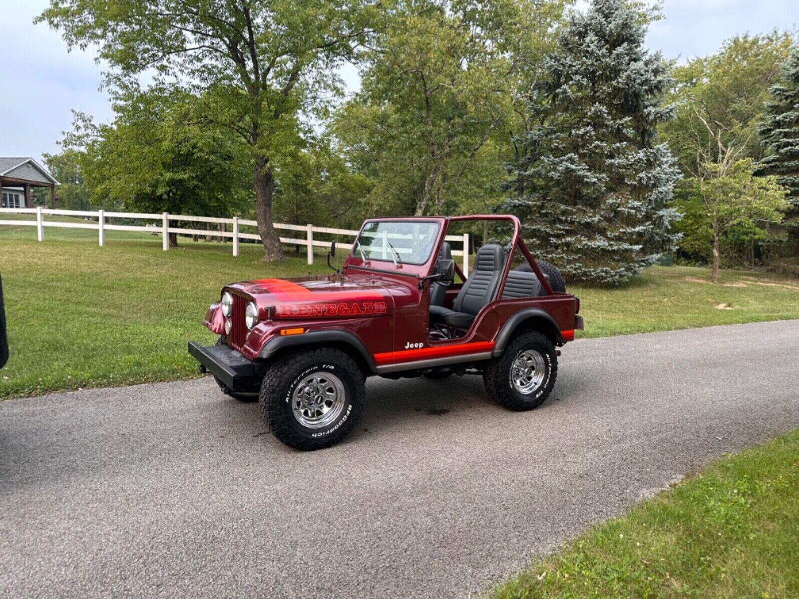 Jeep-CJ-1982-1