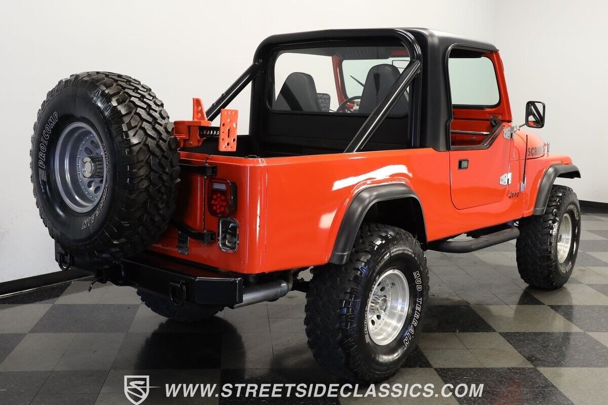 Jeep-CJ-1982-11