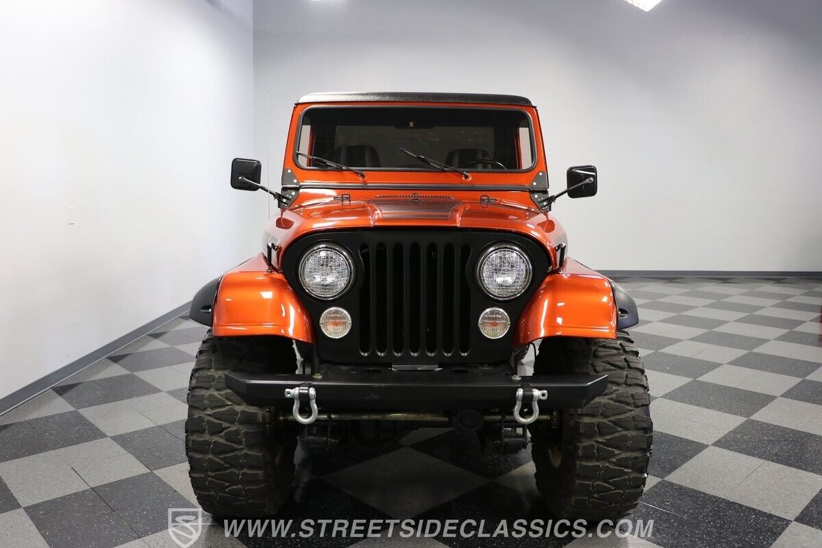 Jeep-CJ-1982-19