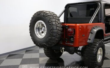 Jeep-CJ-1982-30