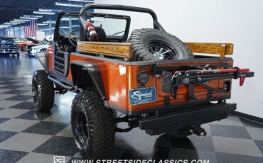 Jeep-CJ-1983-7