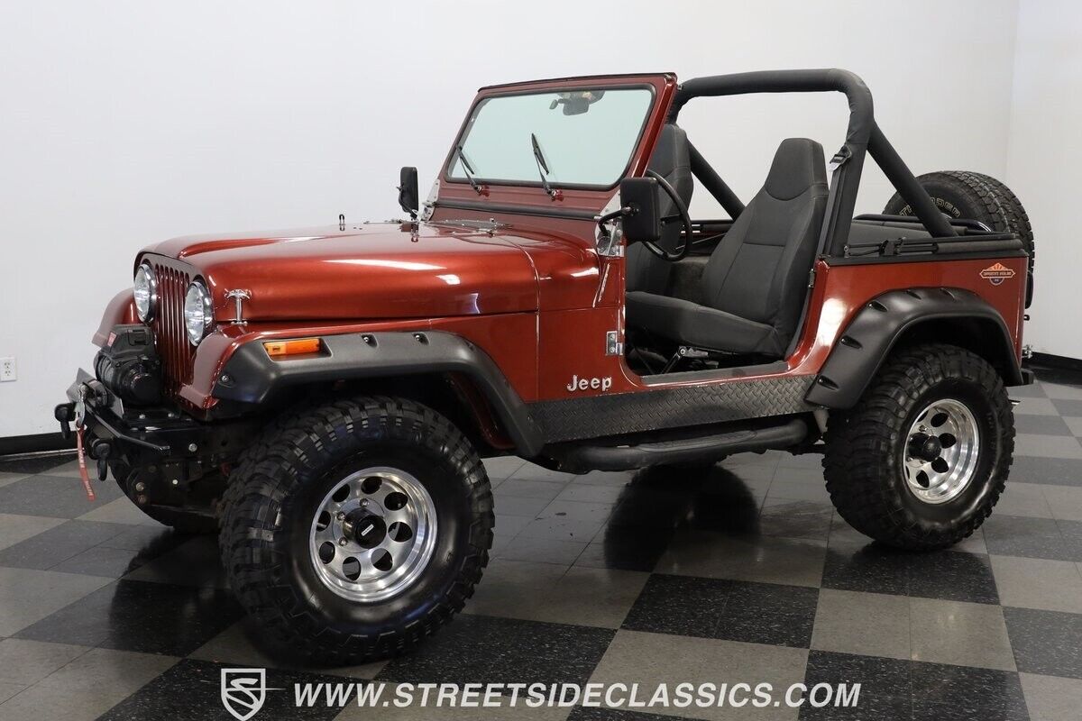 Jeep-CJ-1984-5