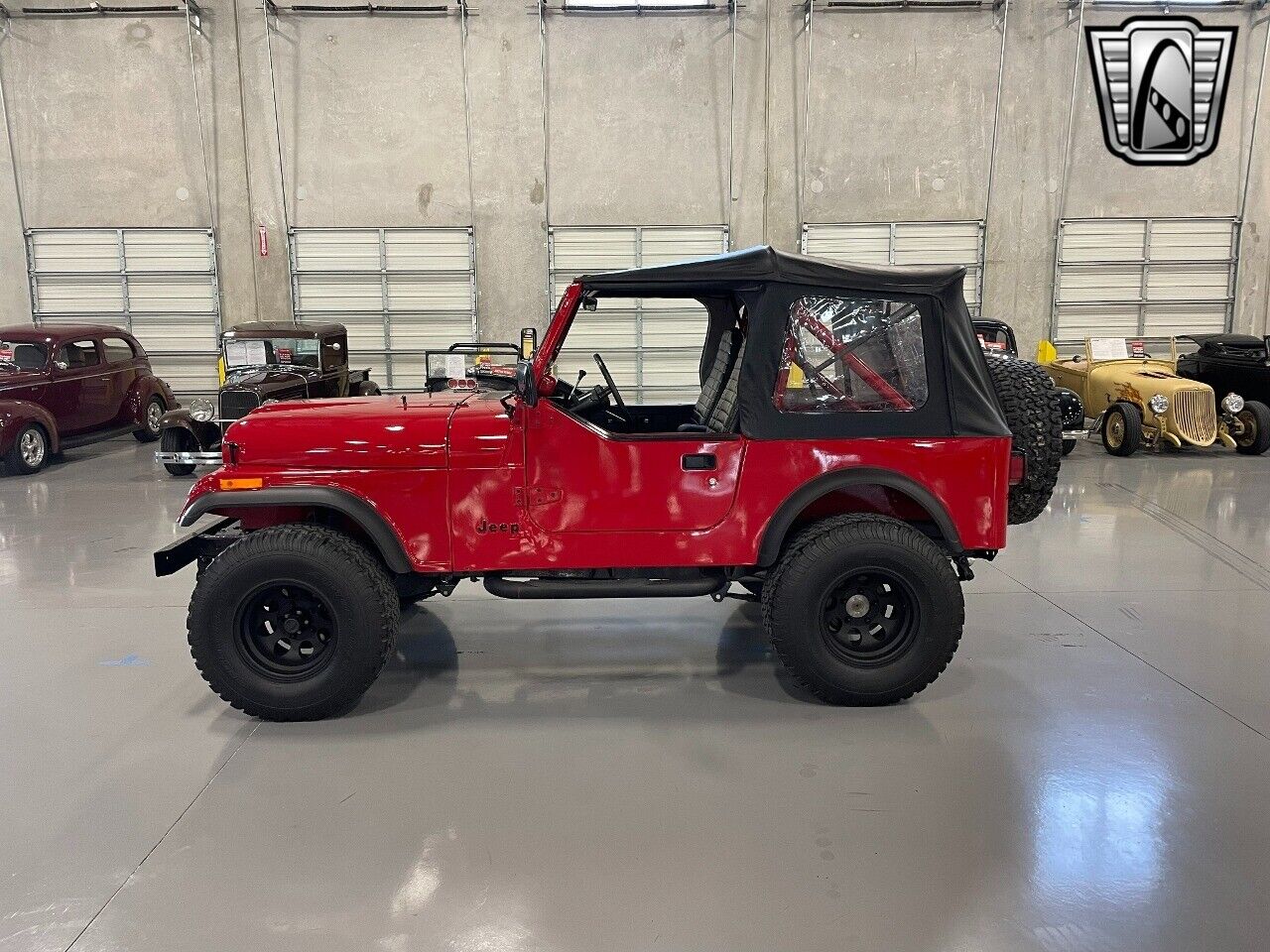 Jeep-CJ-1985-3