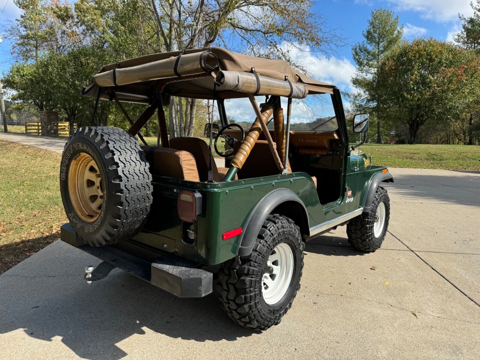 Jeep-CJ-SUV-1978-2