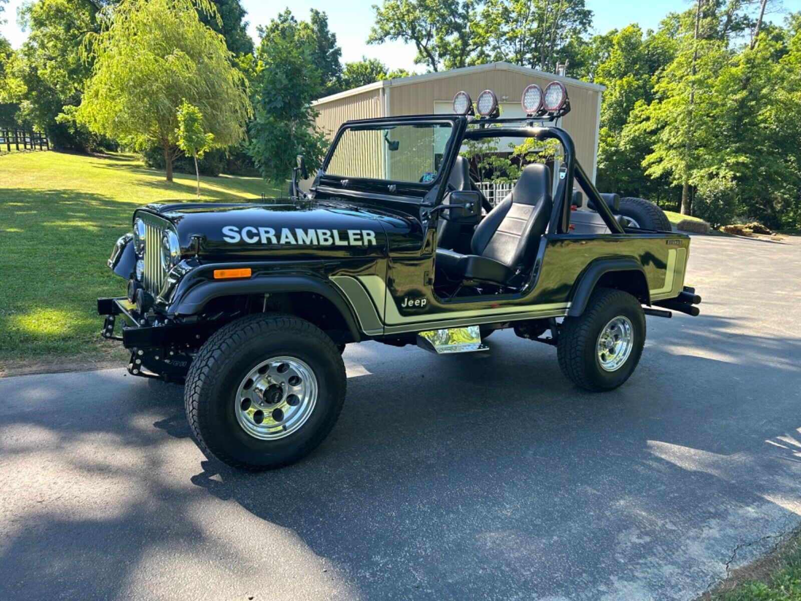 Jeep-CJ-SUV-1982-28