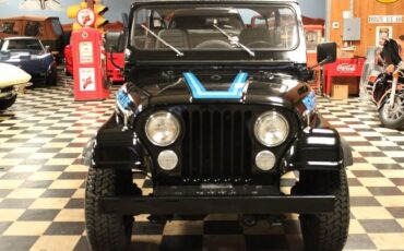 Jeep-CJ-SUV-1985-12