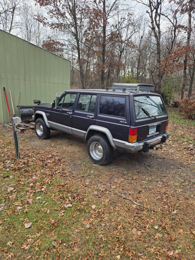 Jeep-Cherokee-1988-4