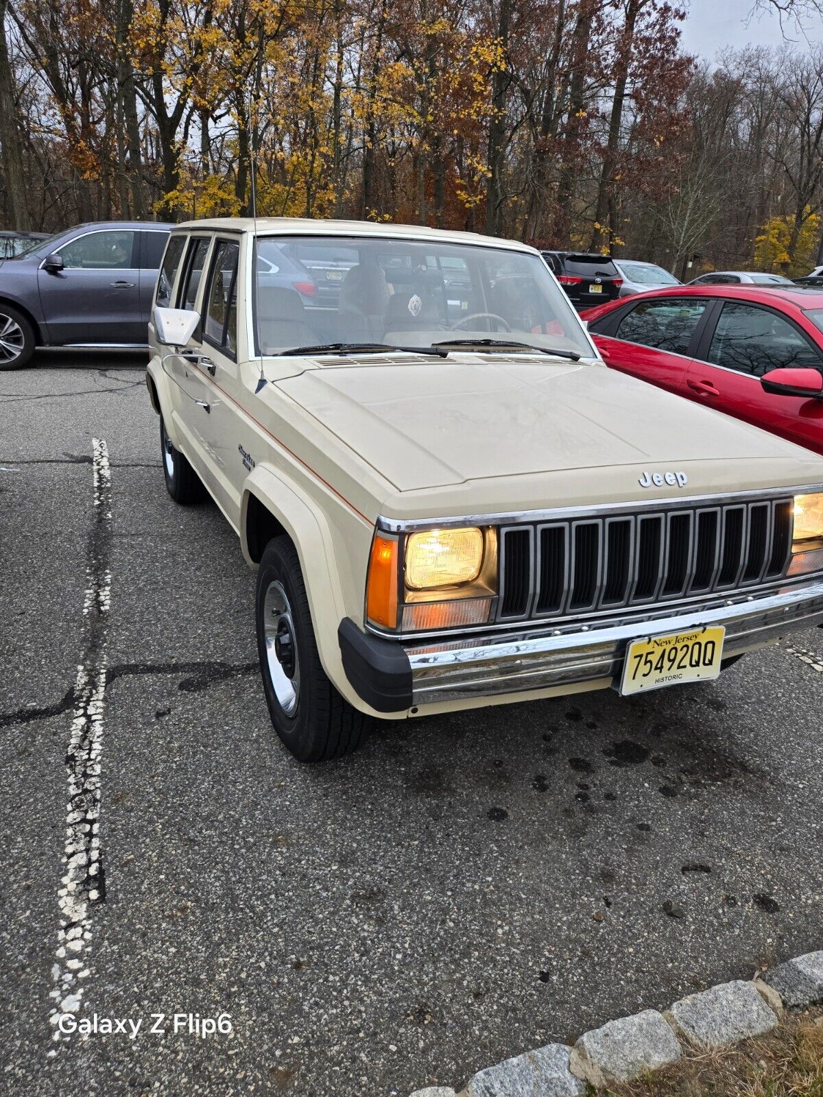 Jeep-Cherokee-SUV-1984-2