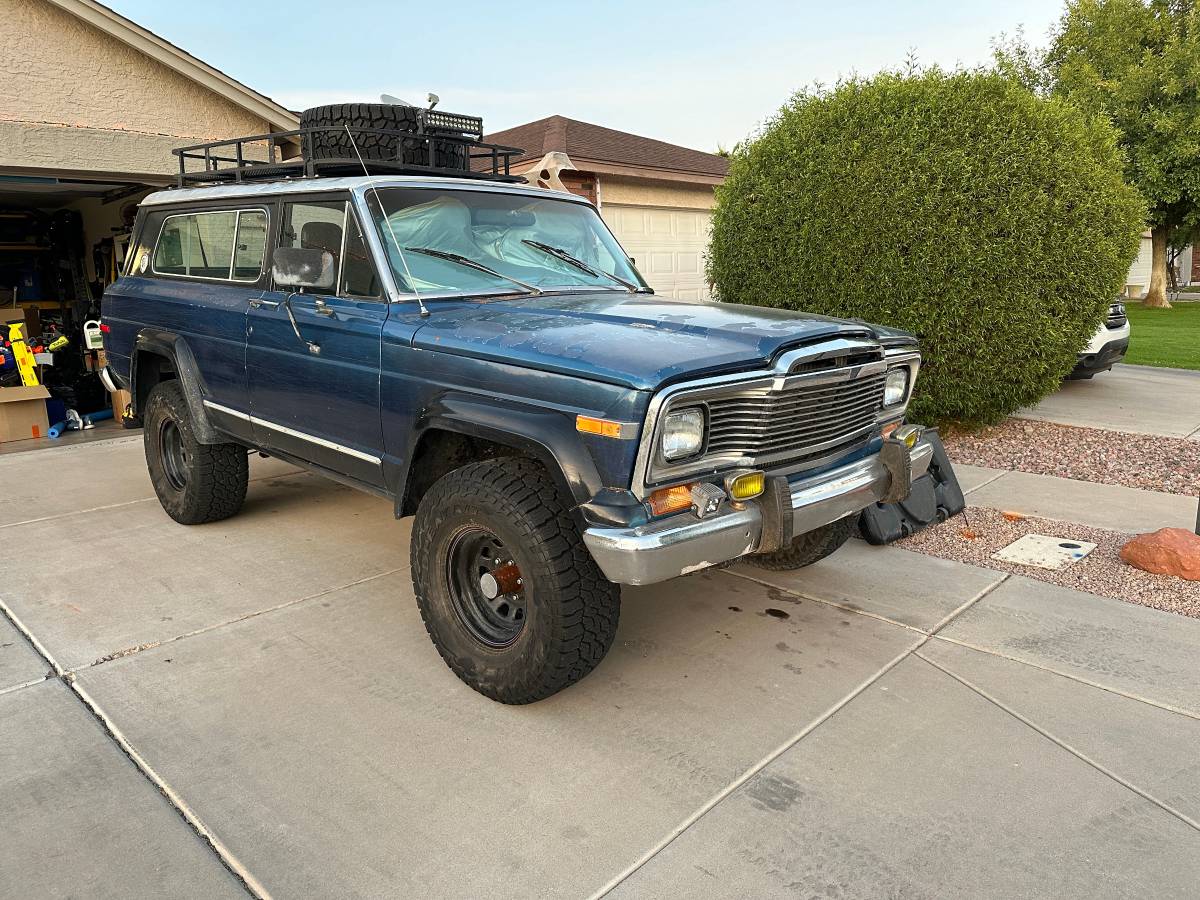 Jeep-Cherokee-chief-1979-8