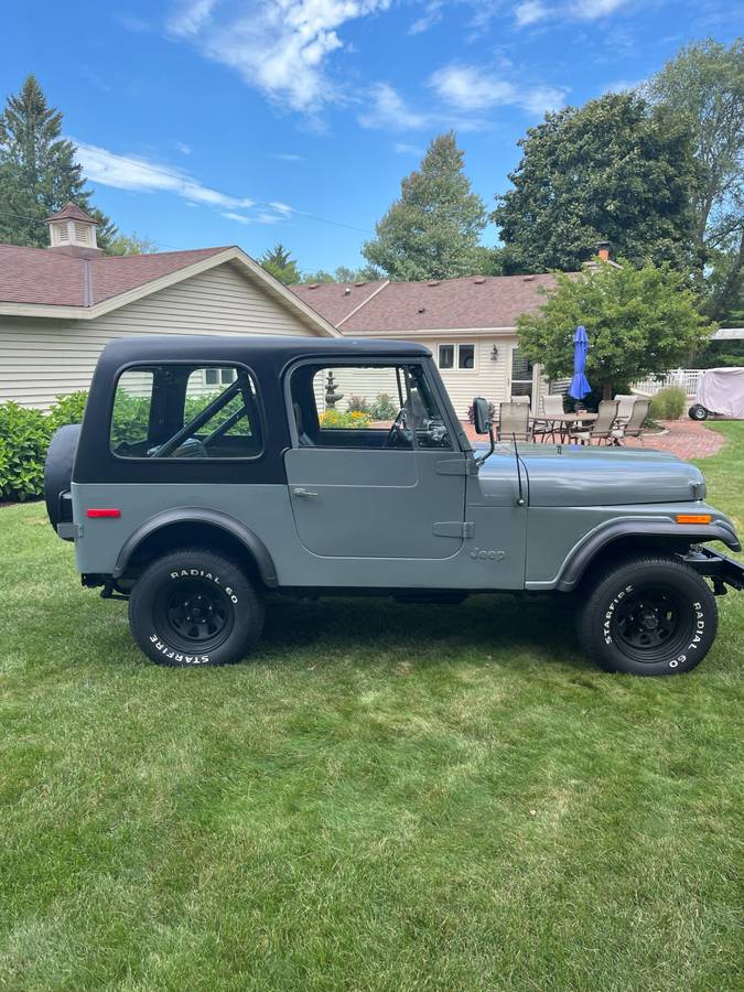 Jeep-Cj-7-1979-10